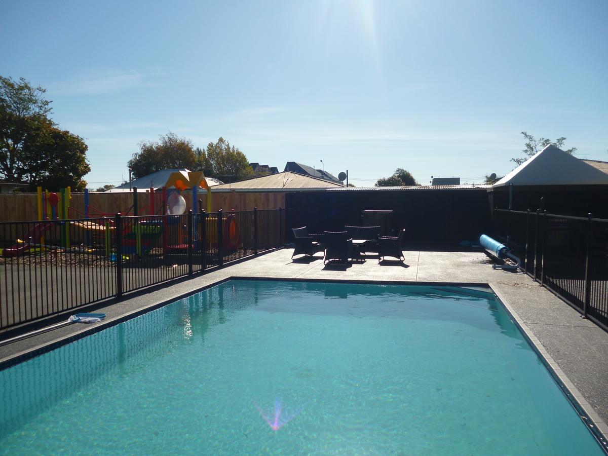 Cashel Court Motel Christchurch Exterior photo